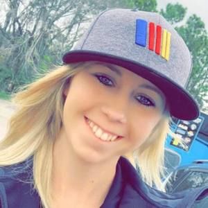 Meet your Posher, Brooke